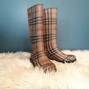 Burberry rain boots